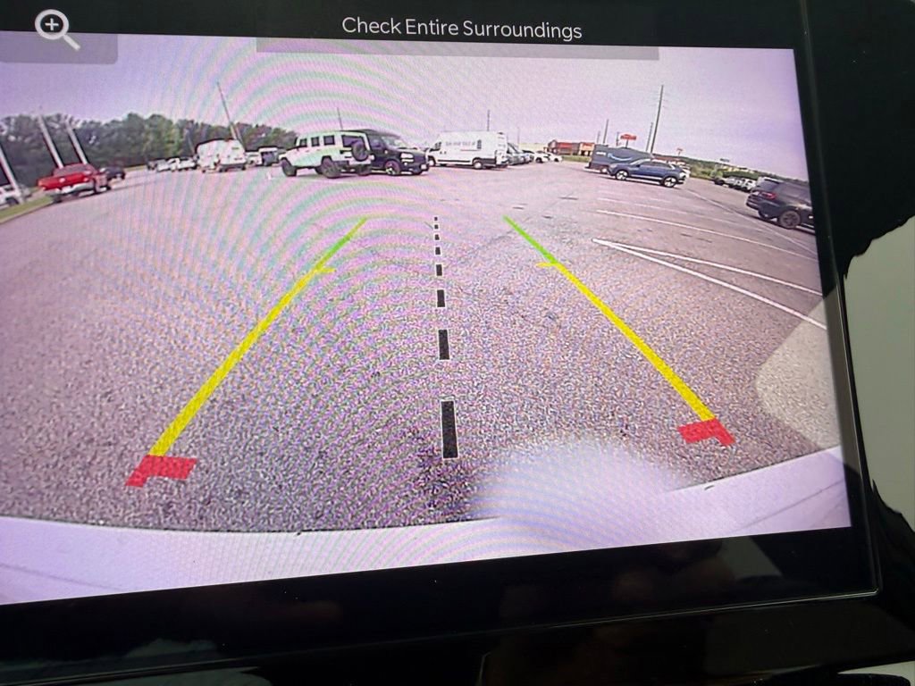 Used 2023 Jeep Grand Cherokee Altitude RWD image 18