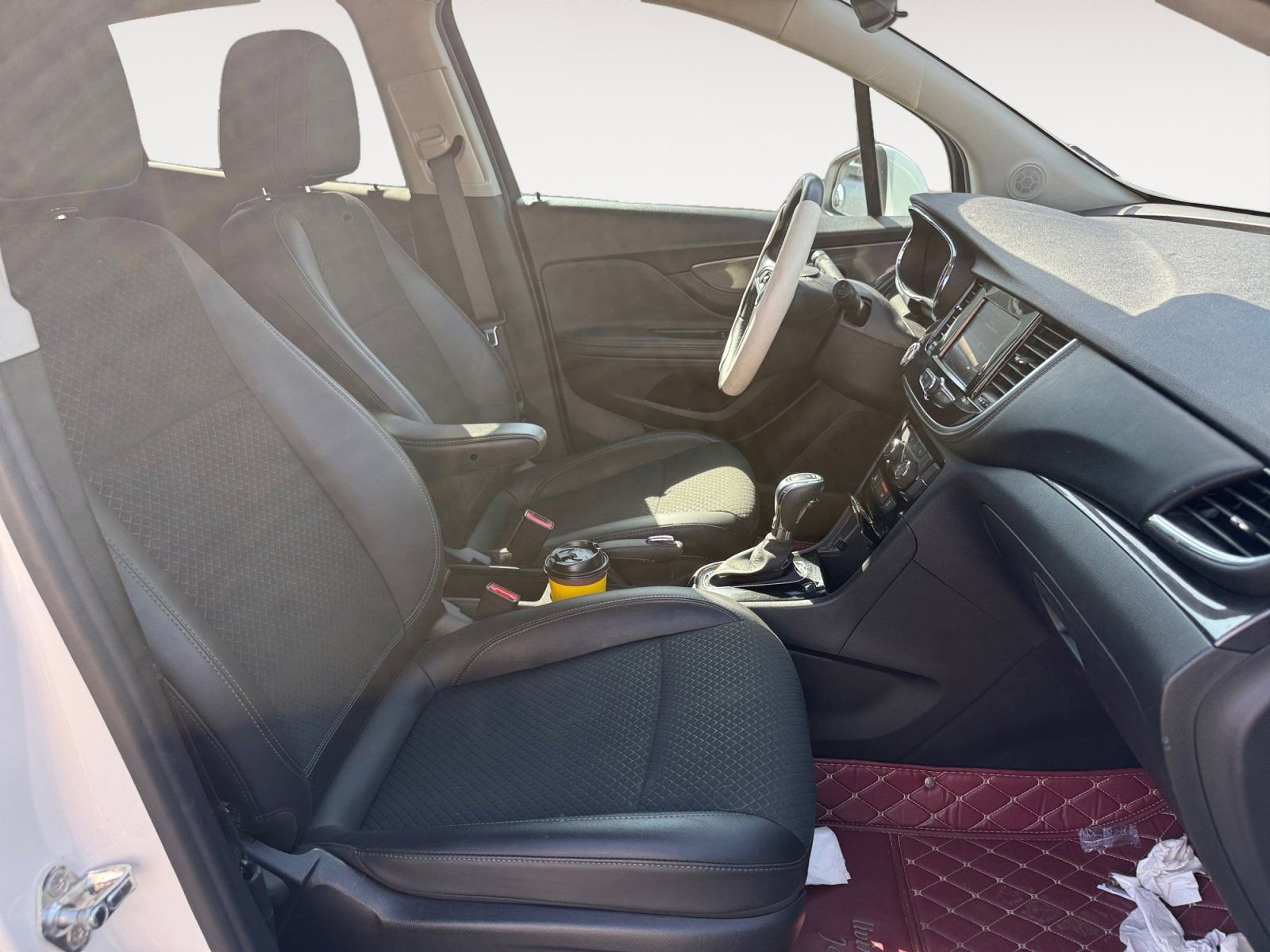 Used 2022 Buick Encore Preferred image 15