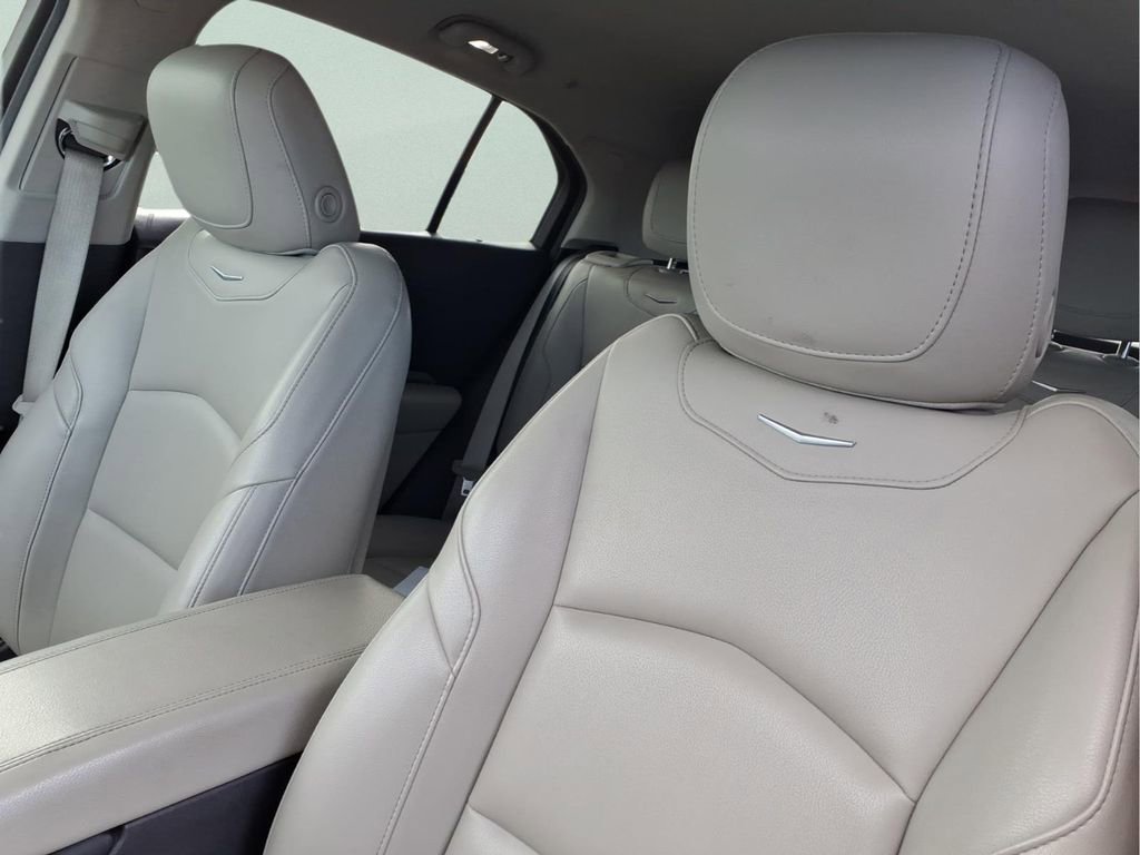 Used 2020 Cadillac XT4 Luxury image 13