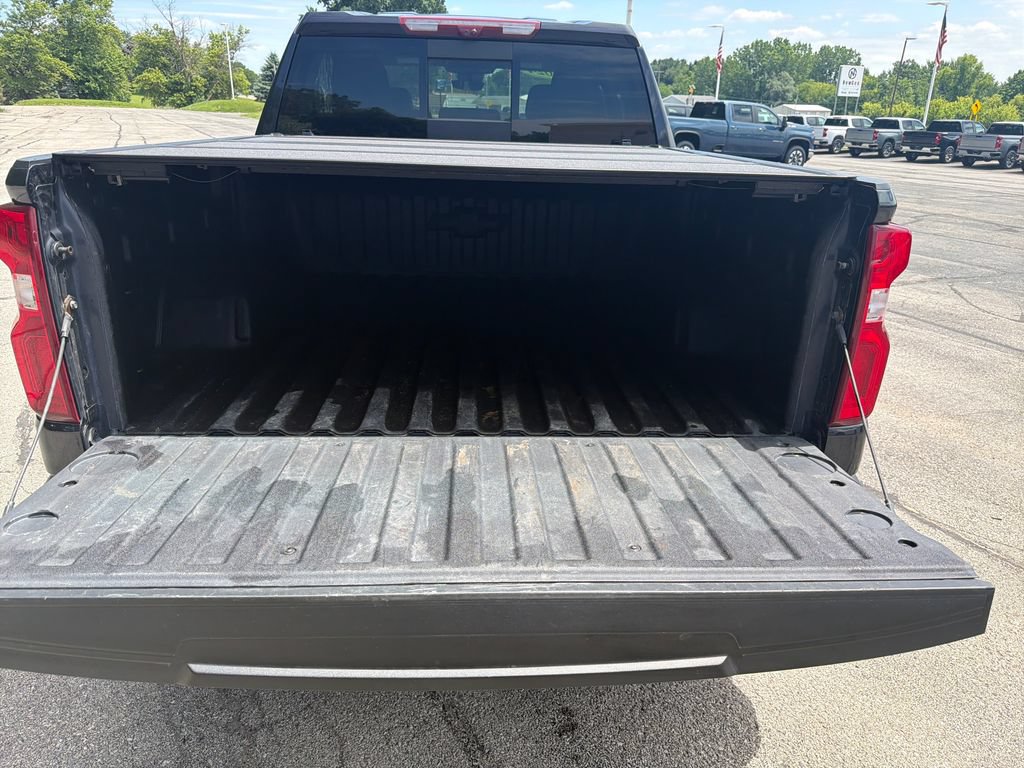 Used 2024 Chevrolet Silverado 1500 LTZ AWD/4WD image 34