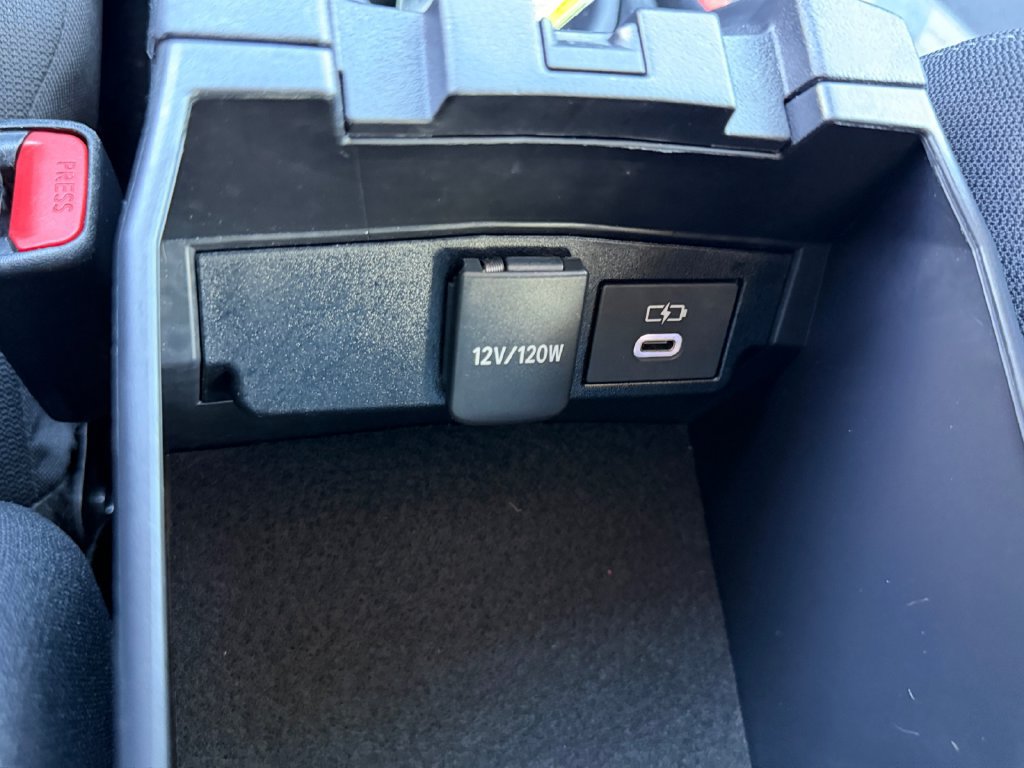 Used 2025 Toyota Corolla LE FWD image 26