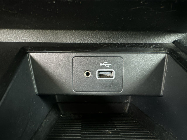 Used 2025 Nissan Kicks S FWD image 36