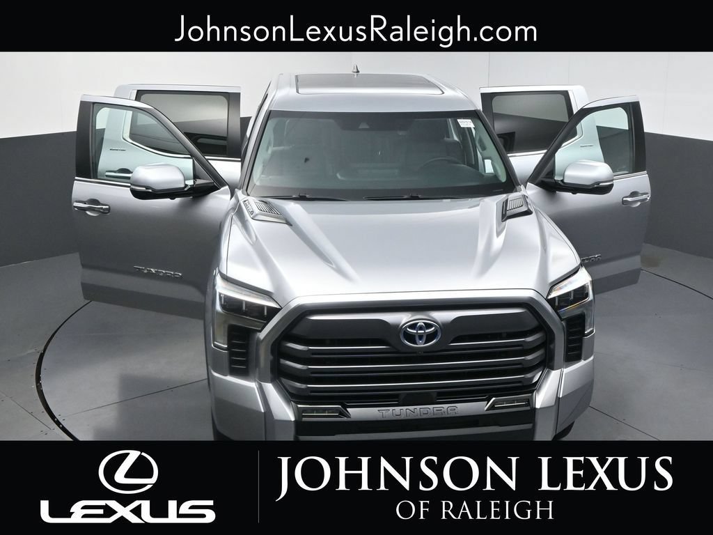 Used 2024 Toyota Tundra Limited AWD/4WD image 34