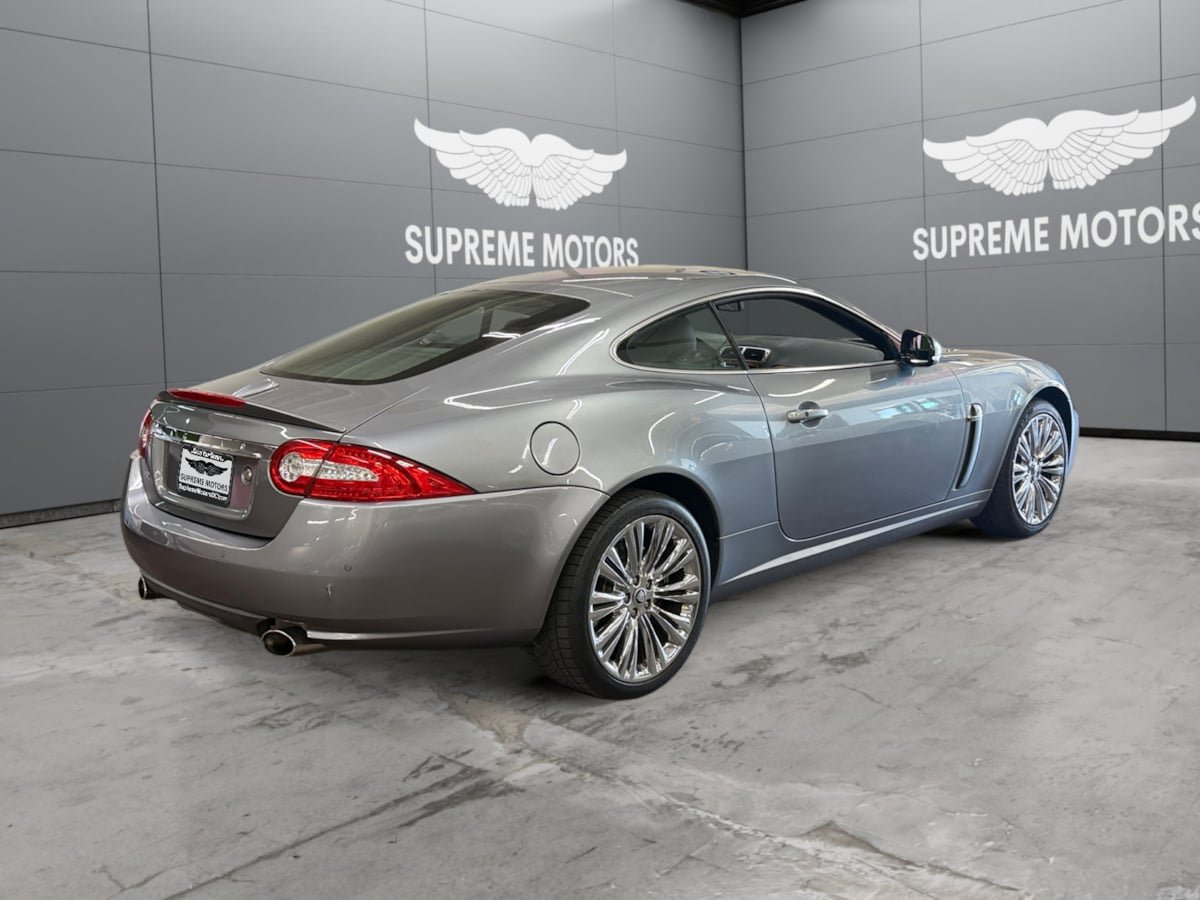 Used 2011 Jaguar XK Coupe RWD image 5