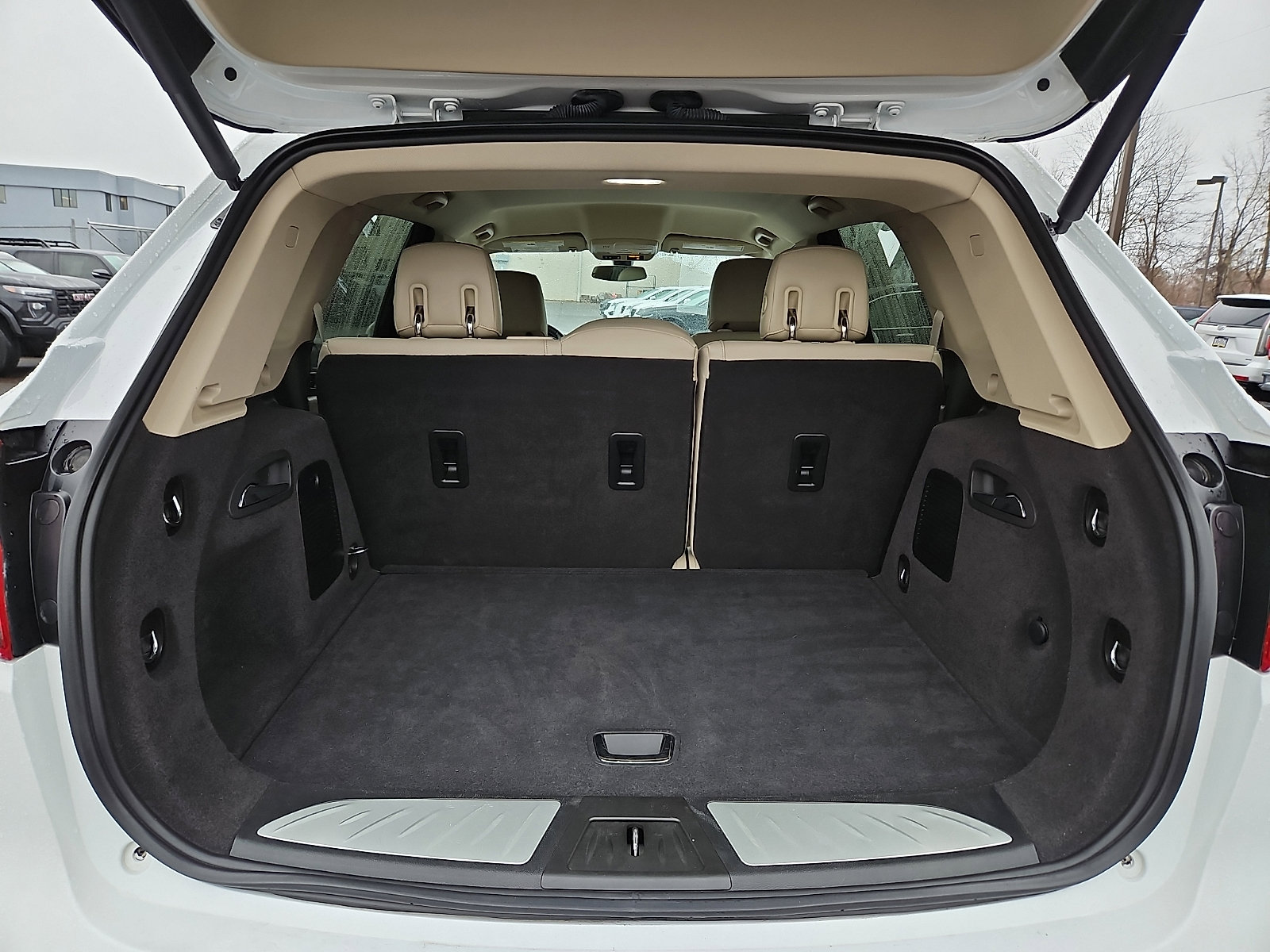 Used 2018 Buick Envision Essence image 27