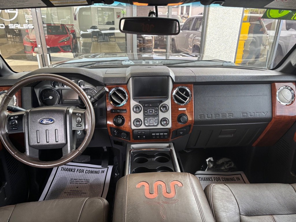 Used 2016 Ford F250 King Ranch w/ King Ranch w/Chrome Package AWD/4WD image 25