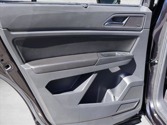 Used 2018 Volkswagen Atlas SEL Premium AWD/4WD image 23