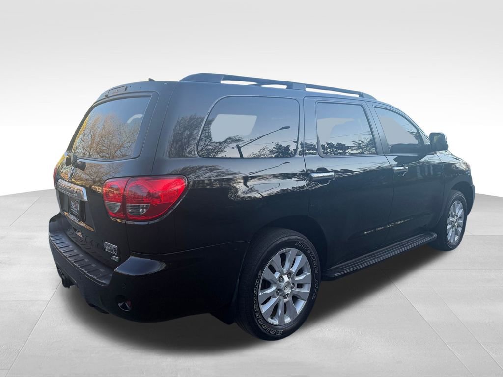 Used 2011 Toyota Sequoia Platinum image 6