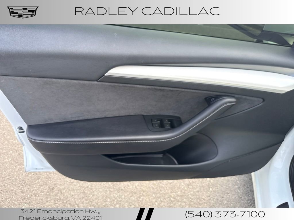 Used 2023 Tesla Model 3 Performance image 5