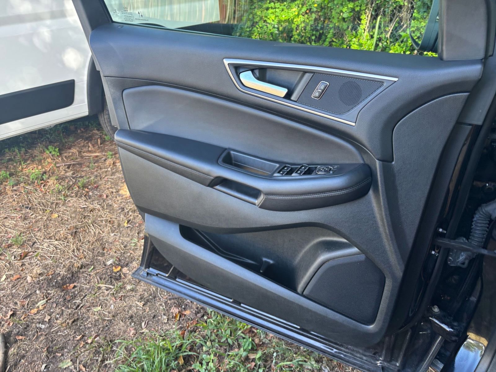 Used 2022 Ford Edge SEL image 20