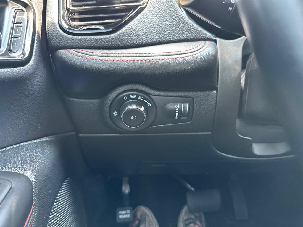 Used 2023 Dodge Durango R/T AWD/4WD image 28