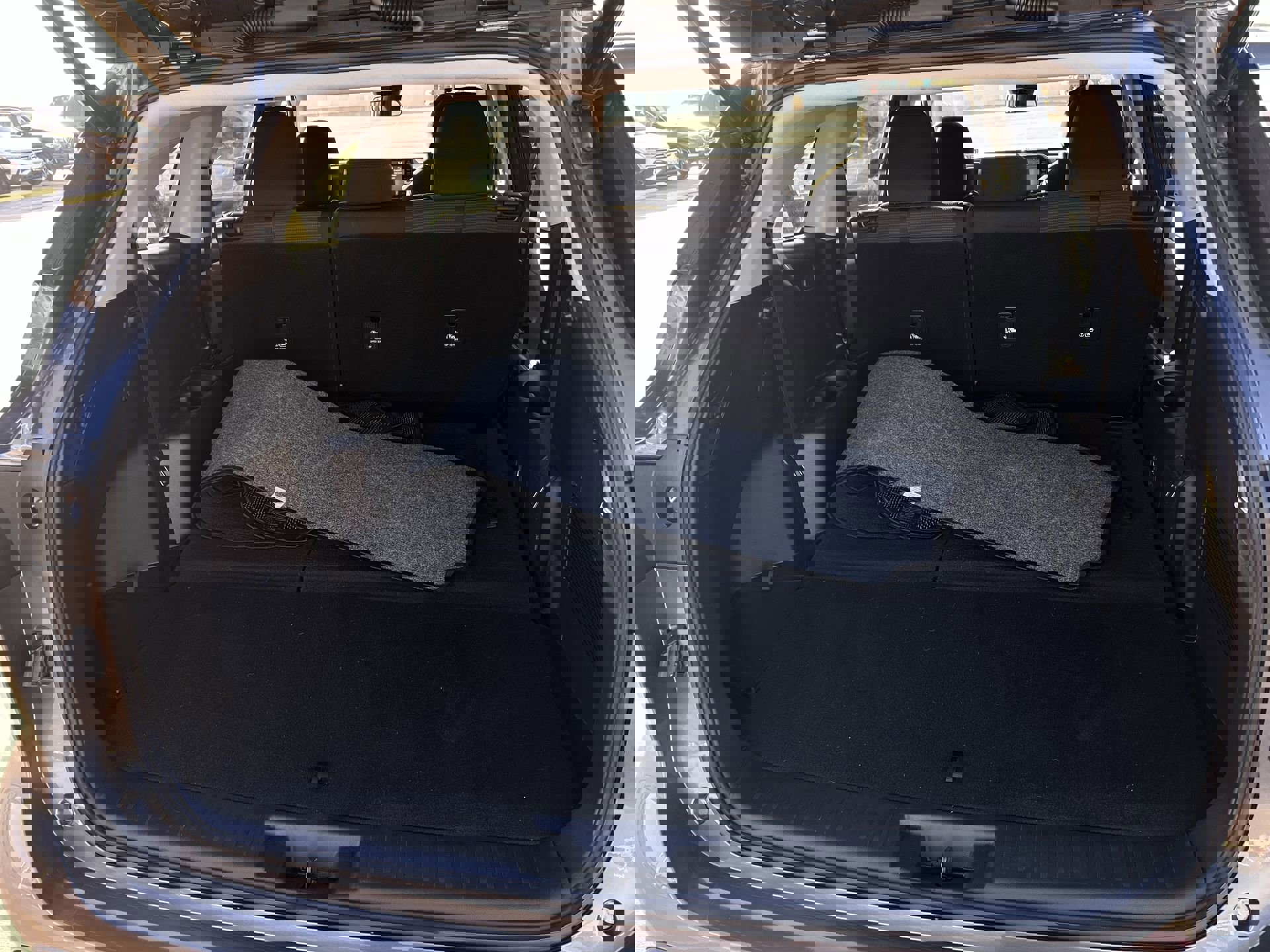 Used 2022 Toyota Highlander LE image 22