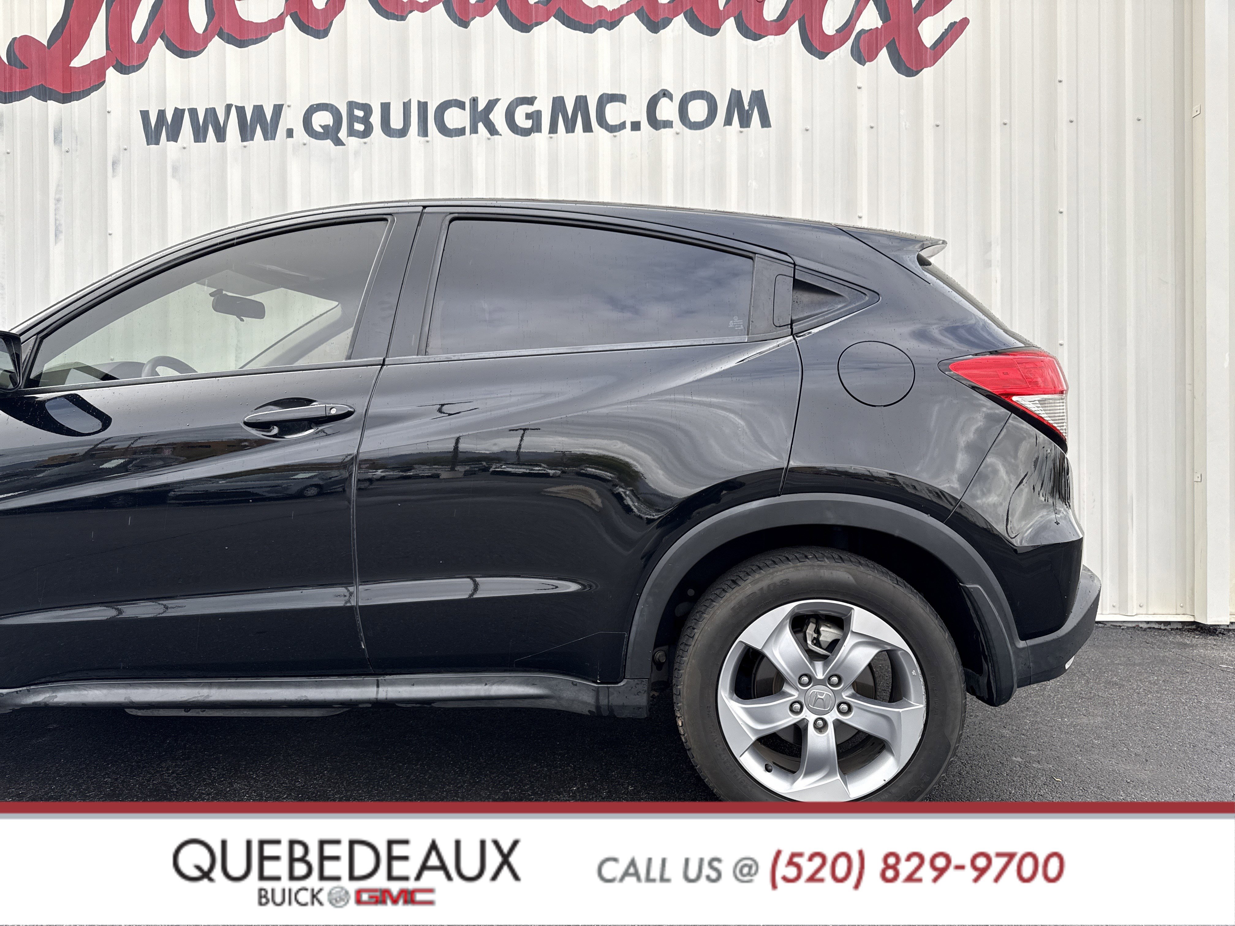 Used 2020 Honda HR-V LX image 2
