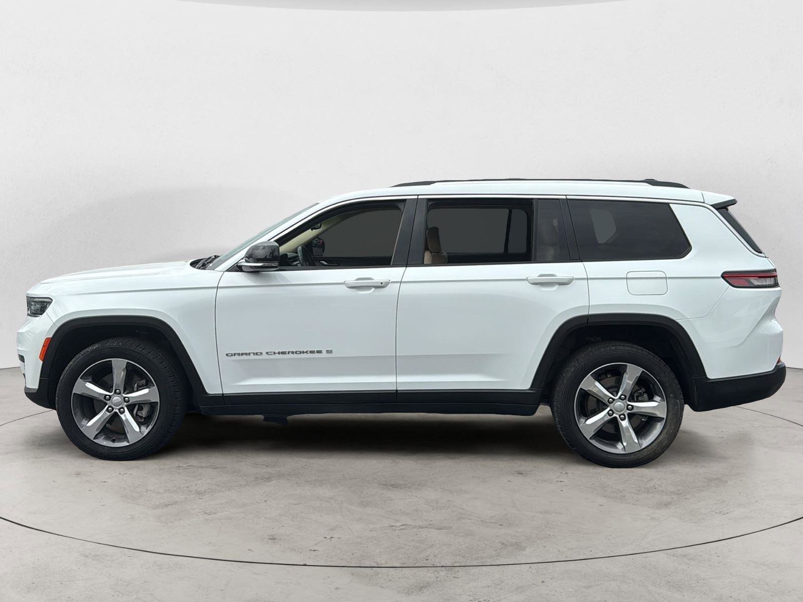 Used 2021 Jeep Grand Cherokee L Limited image 3