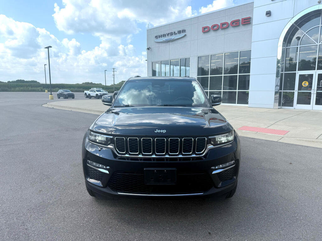 Used 2023 Jeep Grand Cherokee Limited AWD/4WD image 8