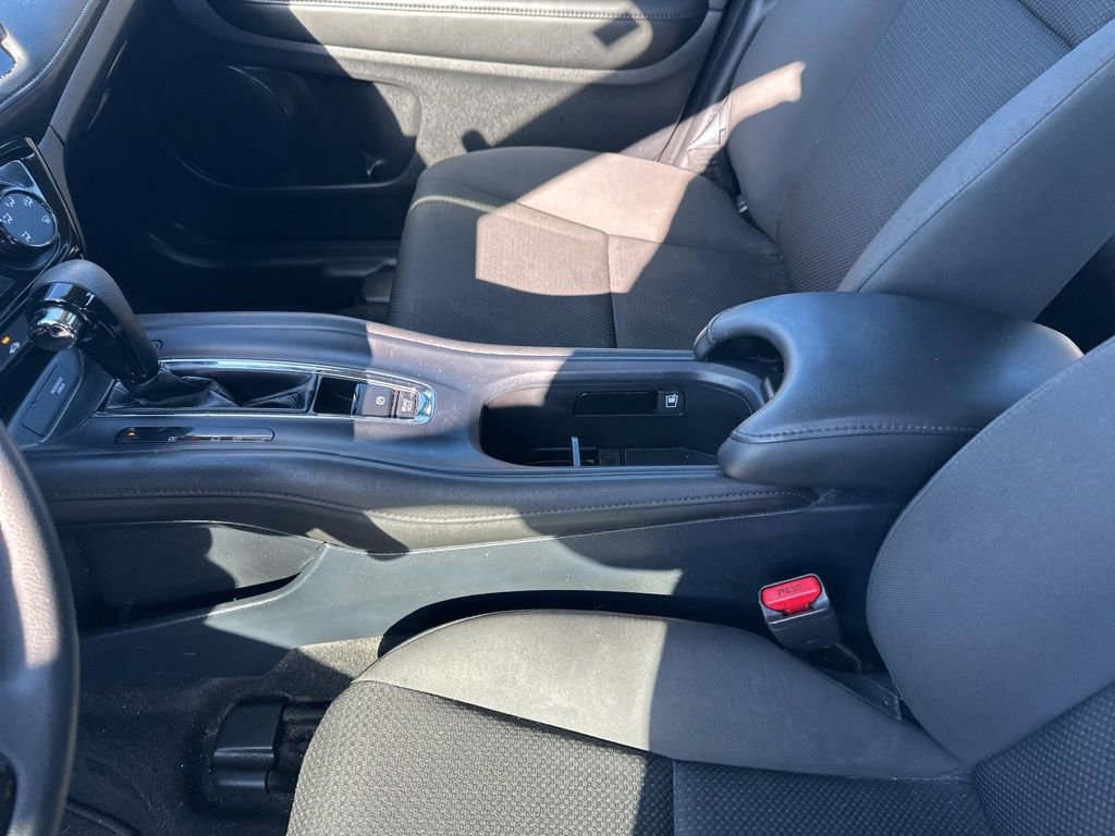 Used 2021 Honda HR-V LX image 25