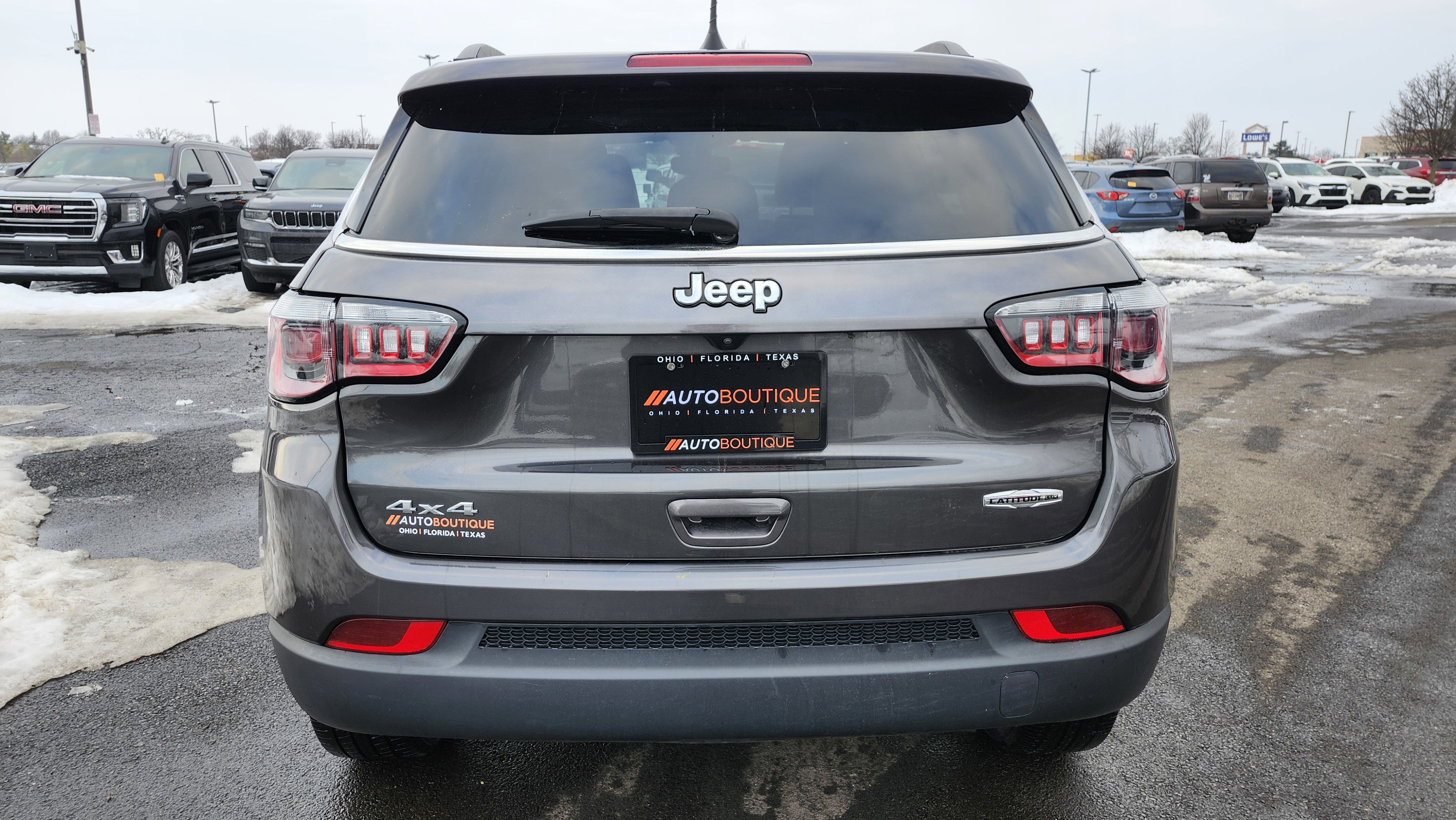 Used 2022 Jeep Compass Latitude image 17