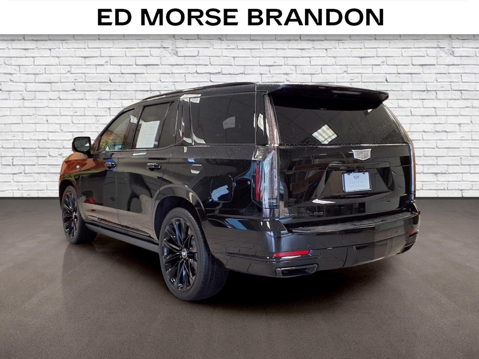 Certified 2026 Cadillac Escalade Platinum Sport w/ LPO, ONYX Package AWD/4WD image 3