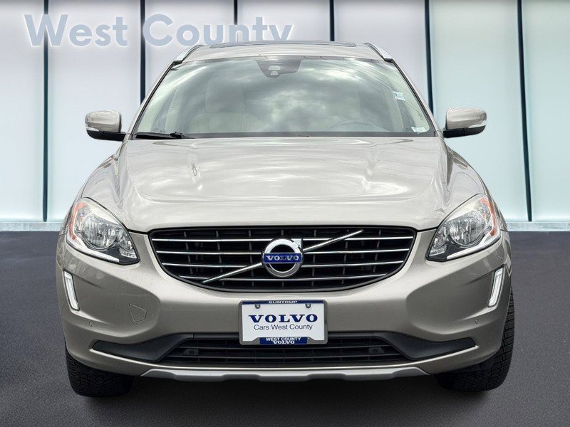 Used 2016 Volvo XC60 T5 Premier w/ Proximity Package image 10