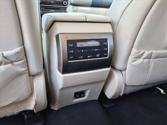 Used 2023 Lexus GX 460 Premium w/ Premium Package AWD/4WD image 18