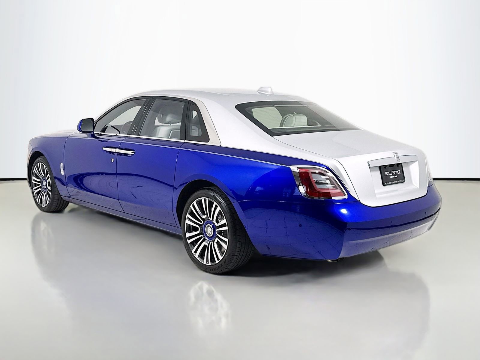 Certified 2023 Rolls-Royce Ghost w/ Ghost Package AWD/4WD image 6