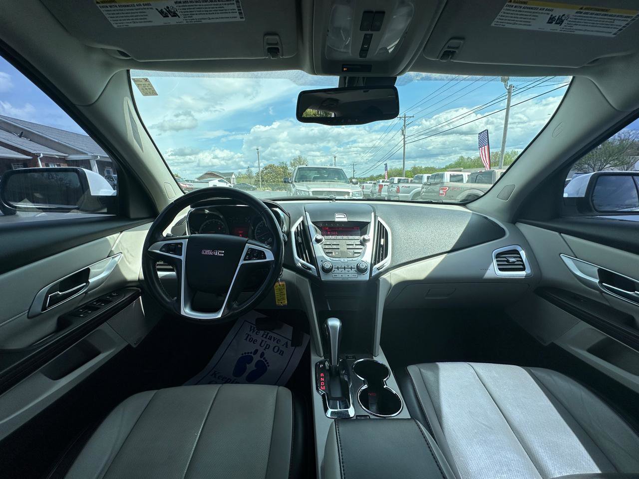 Used 2011 GMC Terrain SLT image 10