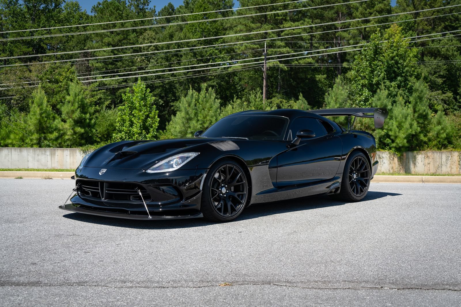 Used 2014 SRT Viper SRT-10 w/ Advanced Aerodynamics Package RWD image 12