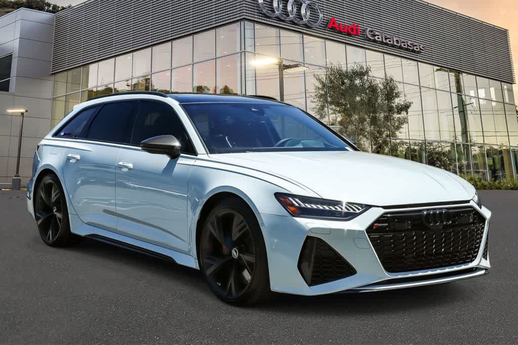 Used 2022 Audi RS 6 w/ Carbon Optic Package AWD/4WD image 5