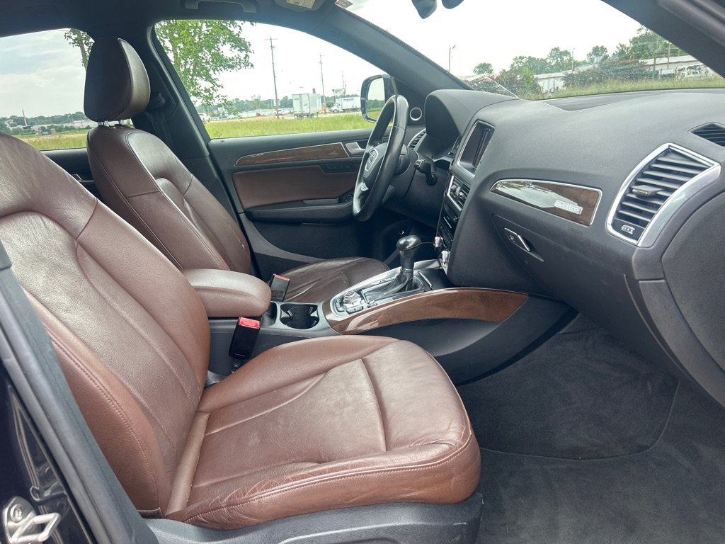 Used 2017 Audi Q5 2.0T Premium Plus w/ Technology Package AWD/4WD image 20