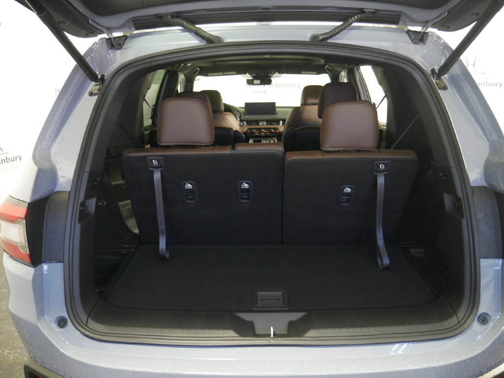 New 2026 Honda Pilot TrailSport image 6
