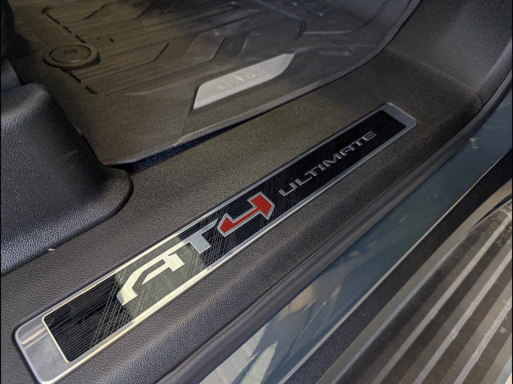 New 2026 GMC Yukon XL AT4 Ultimate w/ LPO, Floor Liner Package AWD/4WD image 15
