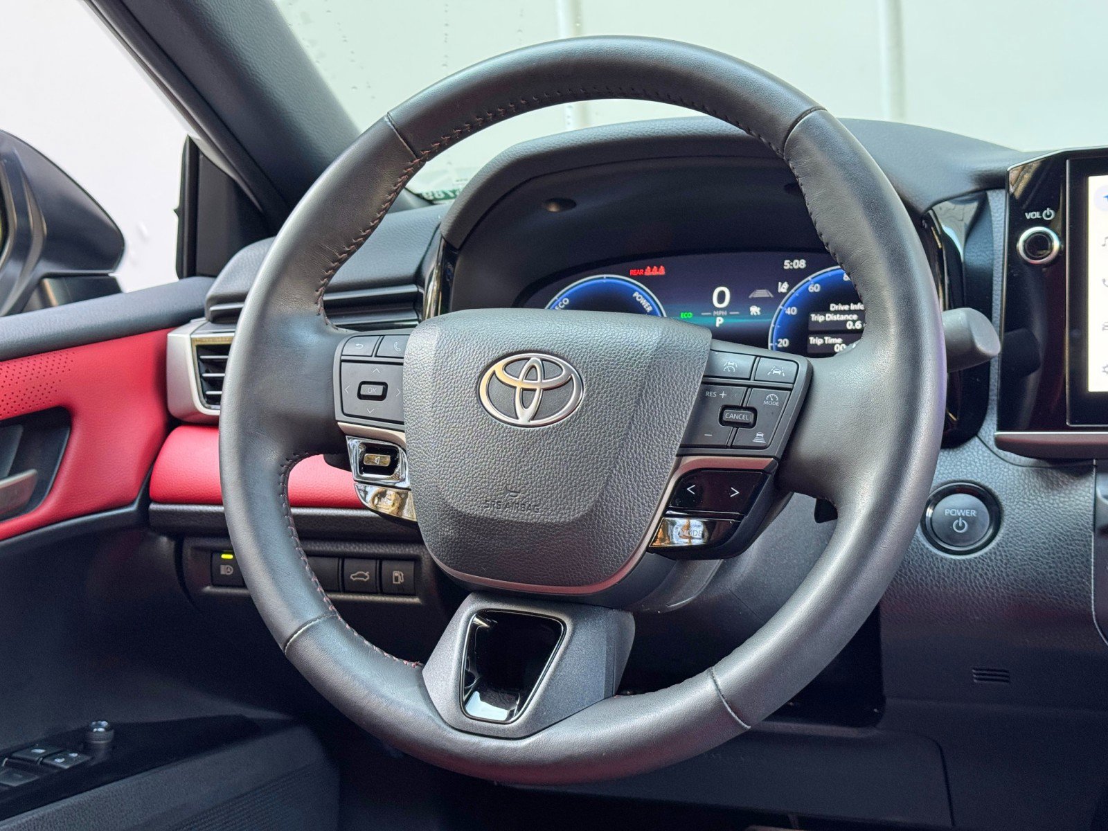 Used 2025 Toyota Camry XSE image 18
