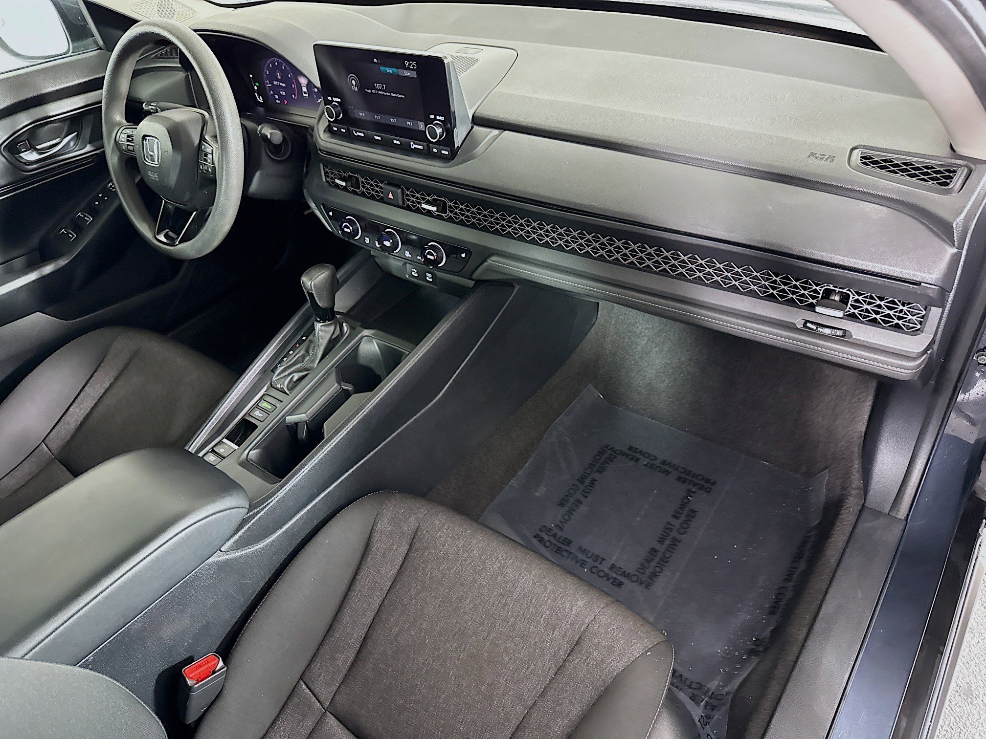 Used 2023 Honda Accord EX image 30