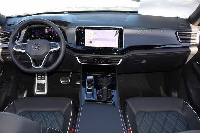 New 2026 Volkswagen Atlas Cross Sport SEL Premium R-Line image 14