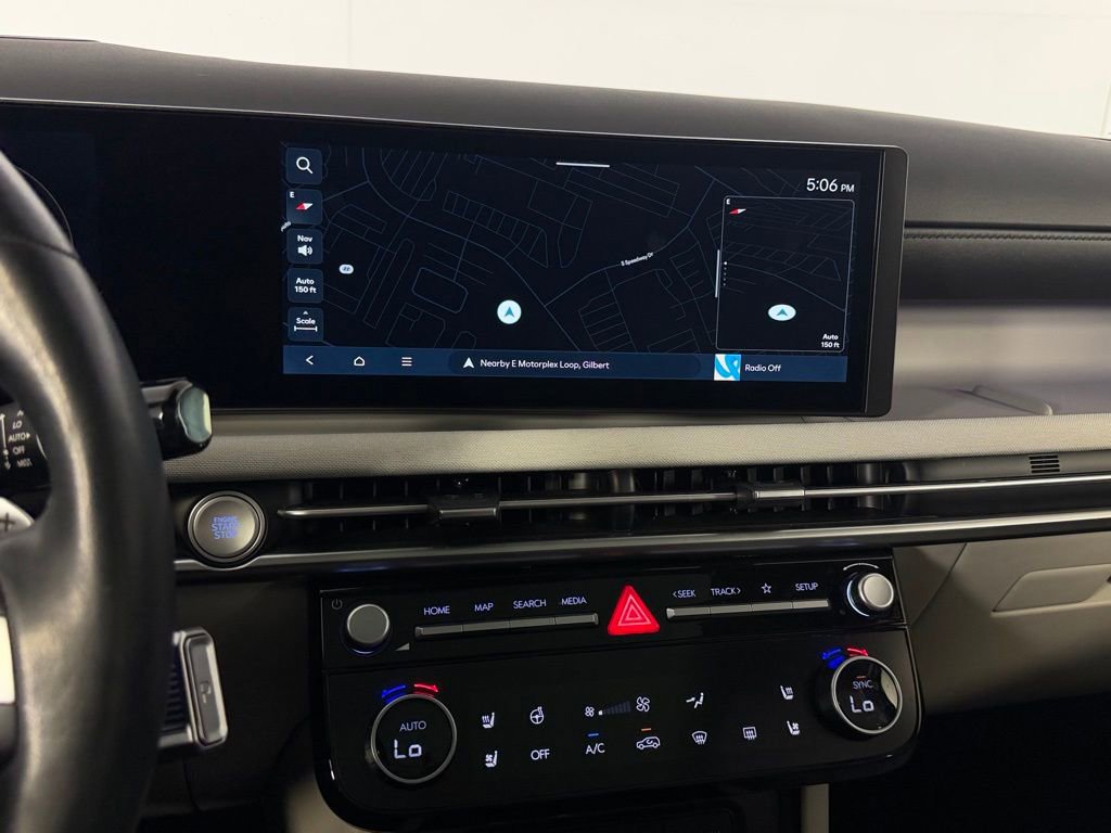Used 2025 Hyundai Tucson Limited FWD image 18