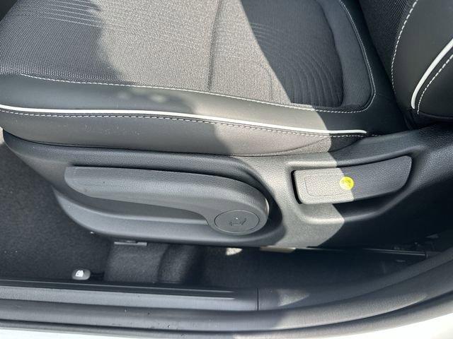 New 2026 Hyundai Venue SEL FWD image 36