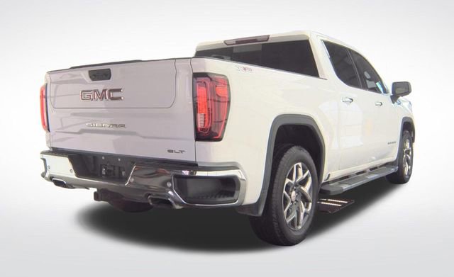 Used 2023 GMC Sierra 1500 SLT w/ SLT Premium Plus Package AWD/4WD image 2