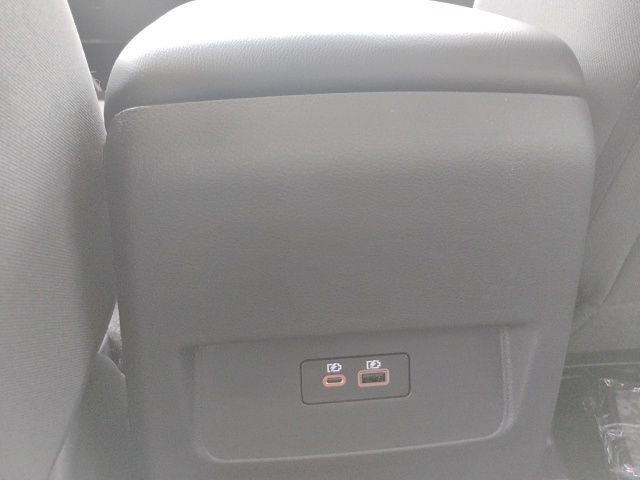 New 2026 Nissan Frontier SV w/ All-Weather Content Package AWD/4WD image 11