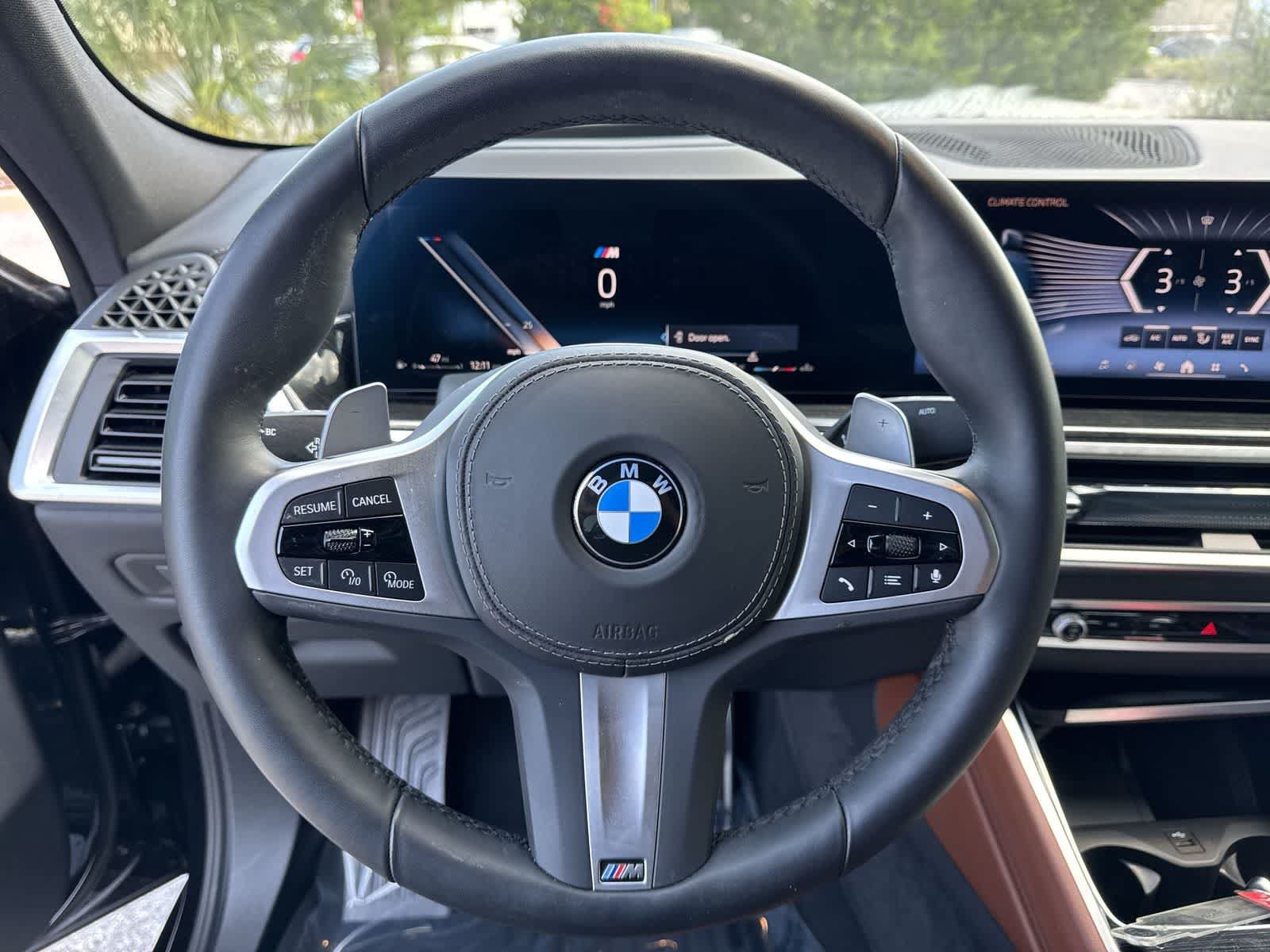 Used 2026 BMW X6 xDrive40i AWD/4WD image 21