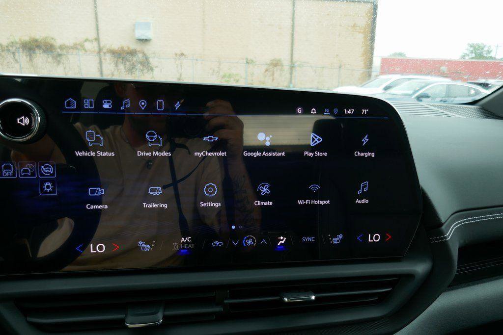 New 2026 Chevrolet Silverado EV LT image 23