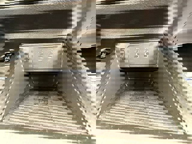 New 2026 Nissan Kicks SV w/ SV Premium Package image 29