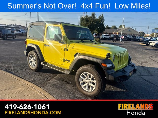 Used 2023 Jeep Wrangler Sport AWD/4WD image 7
