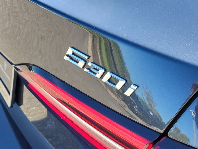 Used 2026 BMW 530i RWD image 4