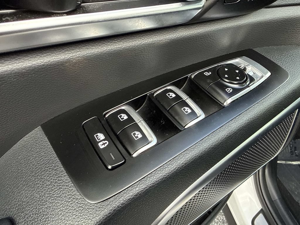 Used 2025 Kia Telluride SX Prestige X-Pro AWD/4WD image 23