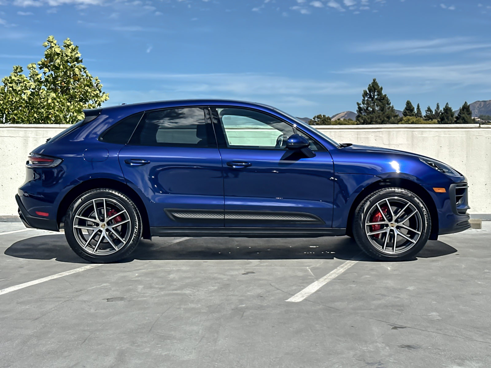 Used 2024 Porsche Macan S AWD/4WD image 10
