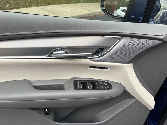 Used 2023 Cadillac XT5 Premium Luxury image 14