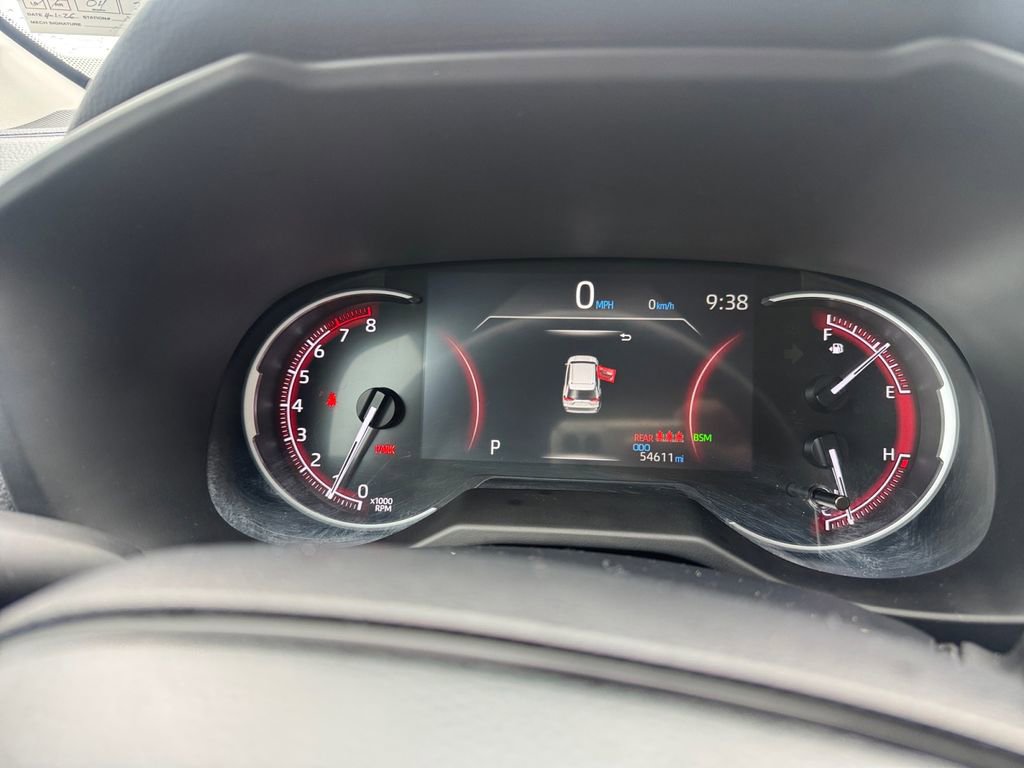 Used 2024 Toyota RAV4 XLE image 21