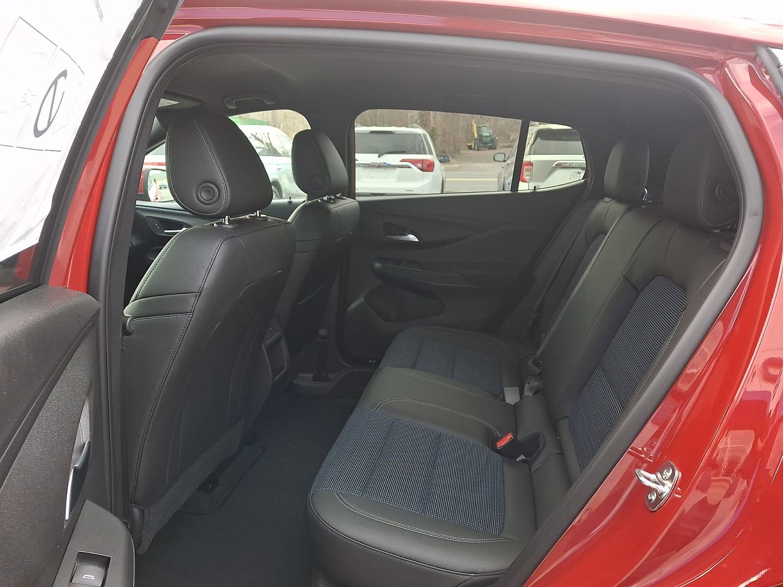 New 2026 Buick Envista Preferred w/ Convenience II Package image 10