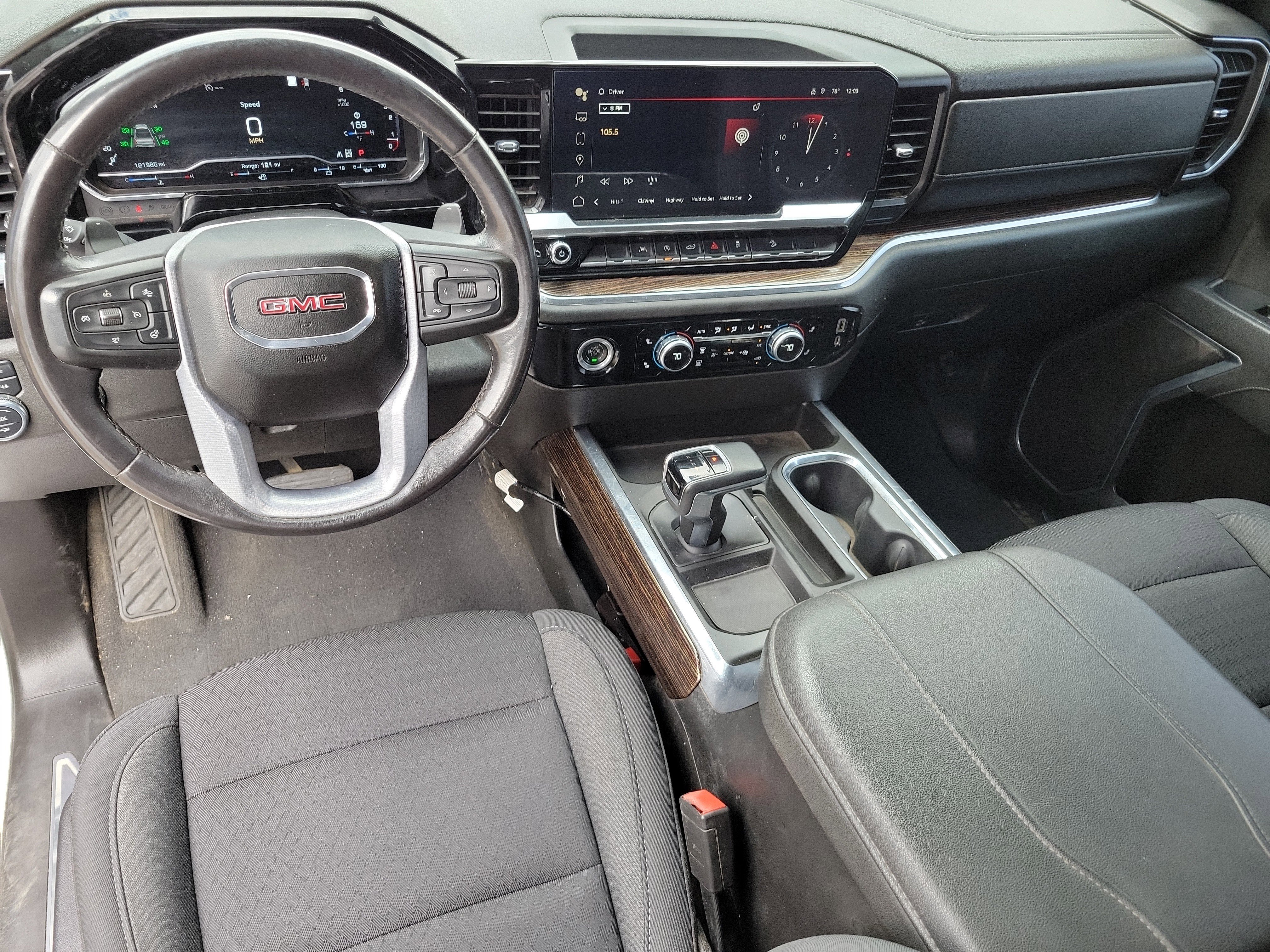 Used 2023 GMC Sierra 1500 Elevation w/ X31 Off-Road Package AWD/4WD image 7