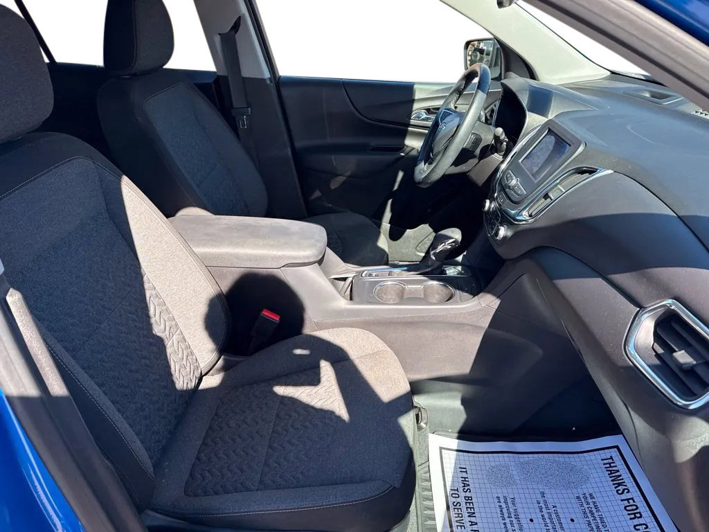 Used 2024 Chevrolet Equinox LT FWD image 15